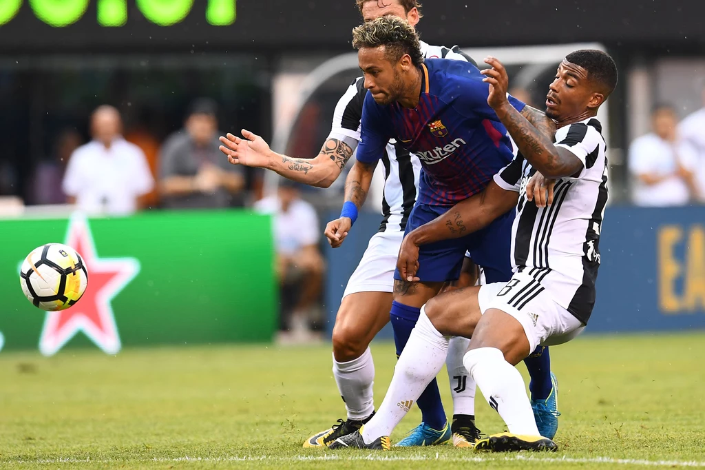 Neymar podczas spotkania towarzyskiego z Juventusem Neymar podczas spotkania towarzyskiego z Juventusem