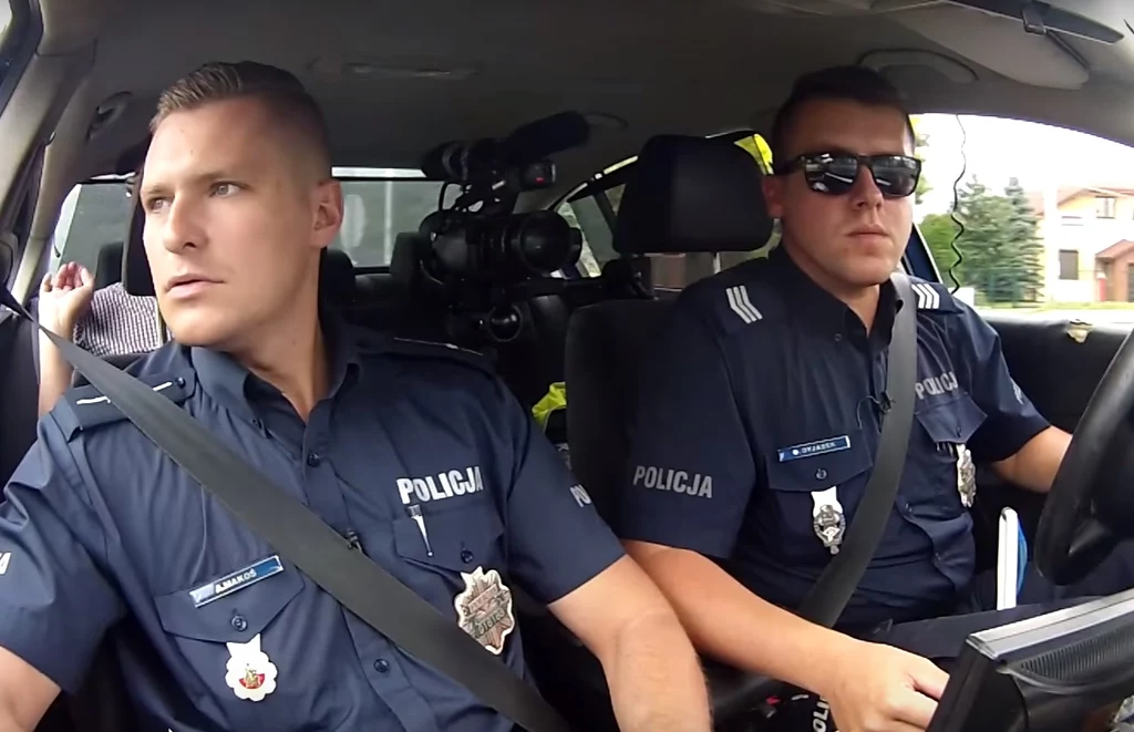 Policjanci pomogli w szybkim przejeździe do lekarza