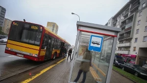 Kierowca autobusu twierdził, że rampa jest tylko dla wózków elektrycznych, zdj. ilustracyjne