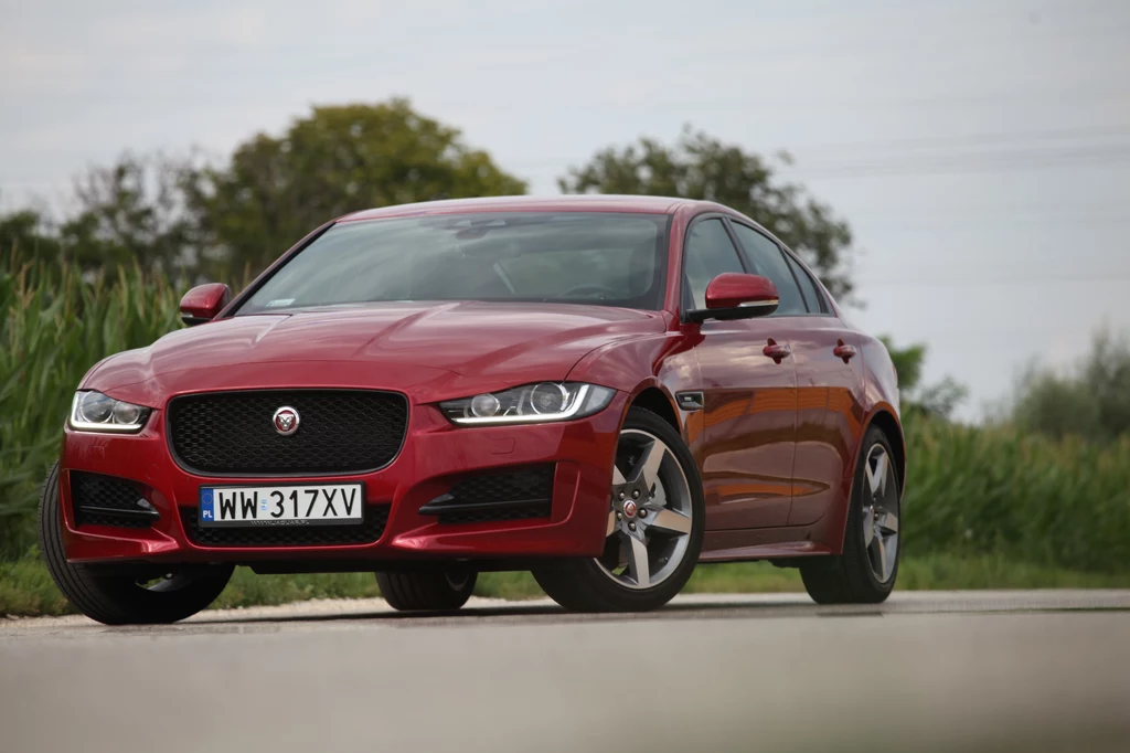 Jaguar XE 25d AWD R-Sport