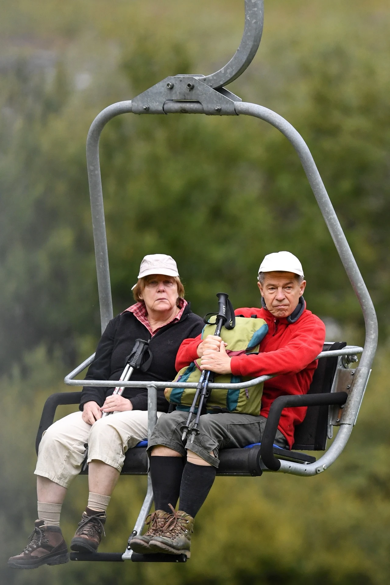 Angela Merkel wybrała się z mężem na wakacje Angela Merkel wybrała się z mężem na wakacje