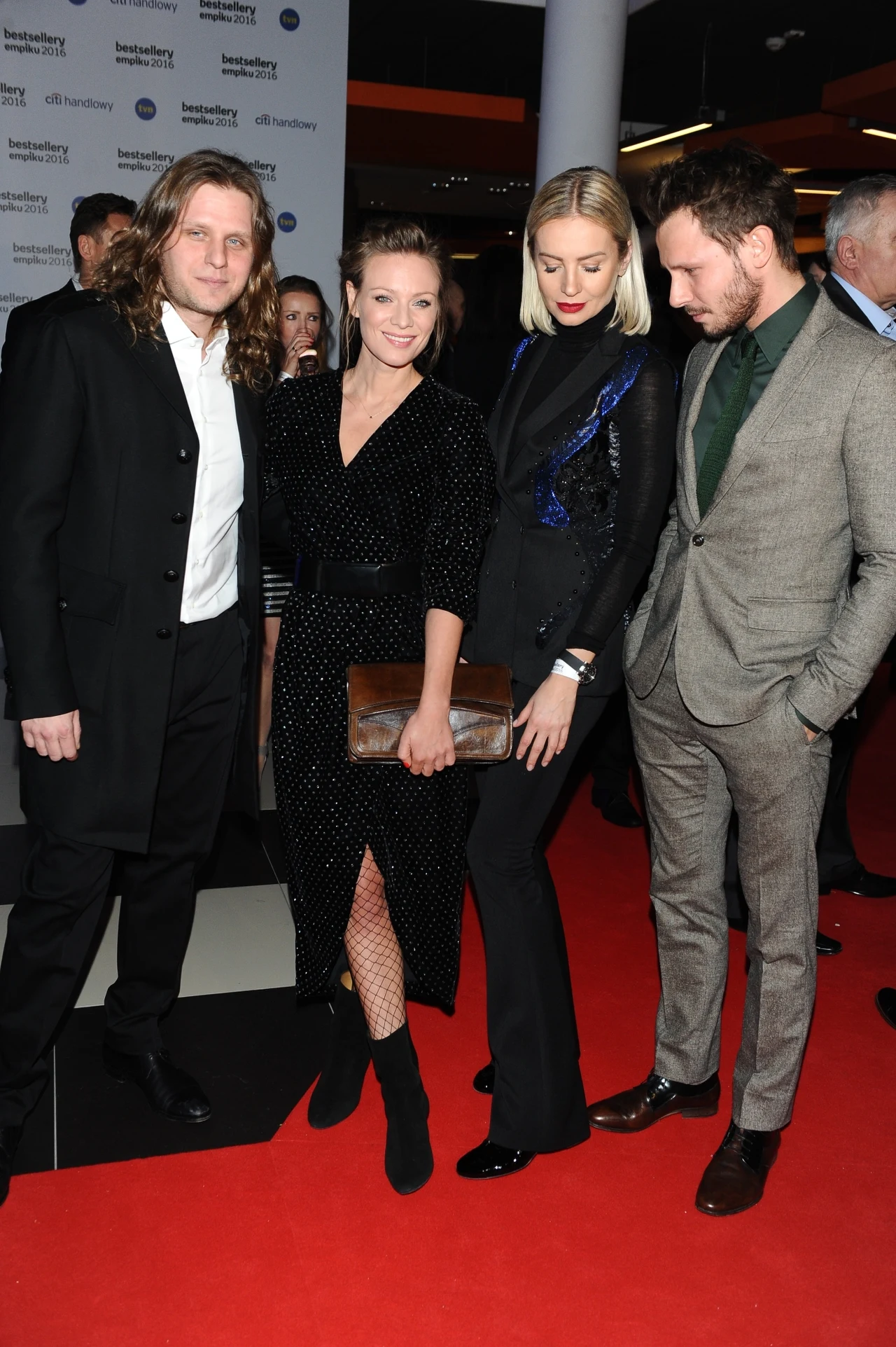 Boczarska i Banasiuk na imprezie ze Starakami