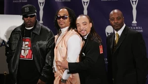 Kidd Creole (drugi od prawej) został oskarżony o morderstwo bezdomnego mężczyzny