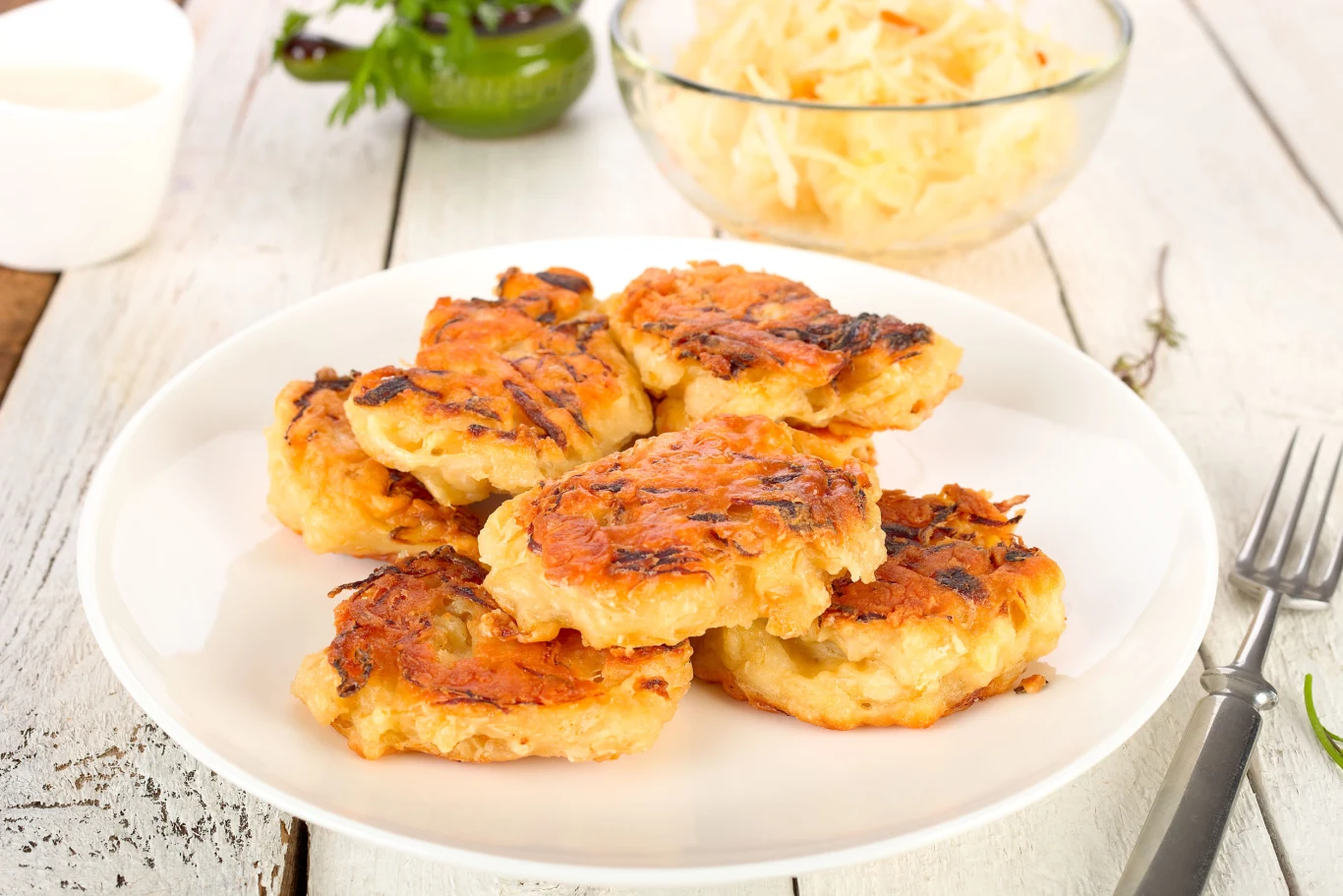 Kaszubskie ruchanki pysznie smakują posypane cukrem pudrem z dodatkiem konfitury Kaszubskie ruchanki pysznie smakują posypane cukrem pudrem z dodatkiem konfitury