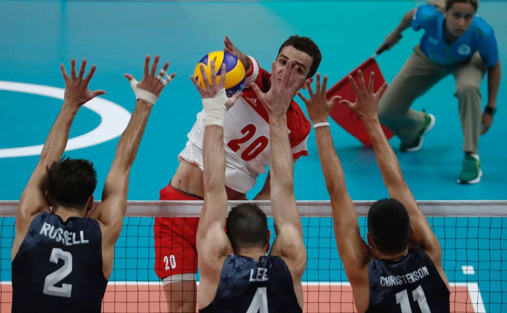 Mateusz Mika podczas meczu reprezentacji Polski na igrzyskach olimpijskich w Rio de Janeiro Mateusz Mika podczas meczu reprezentacji Polski na igrzyskach olimpijskich w Rio de Janeiro