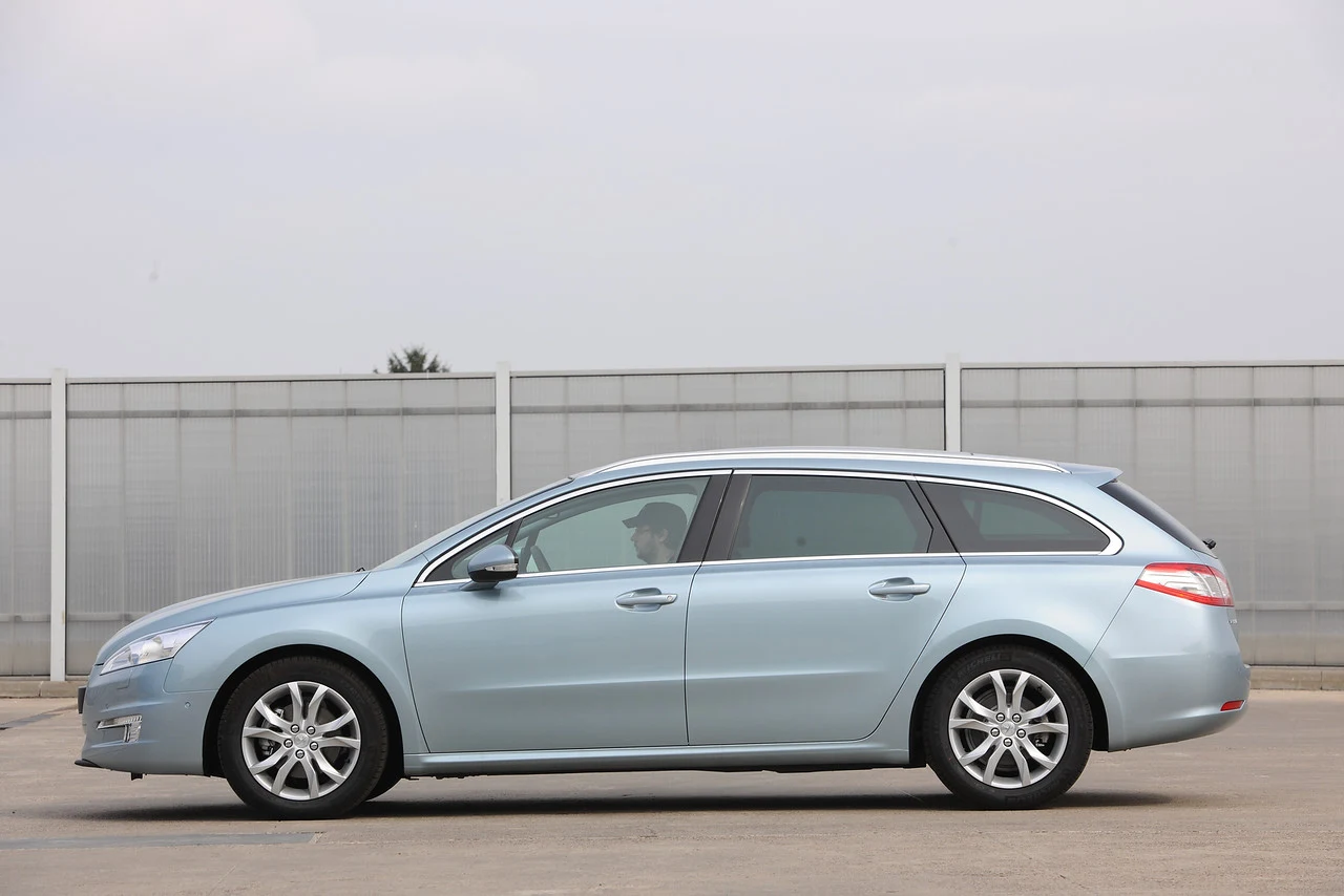 Peugeot 508 SW (2011-)