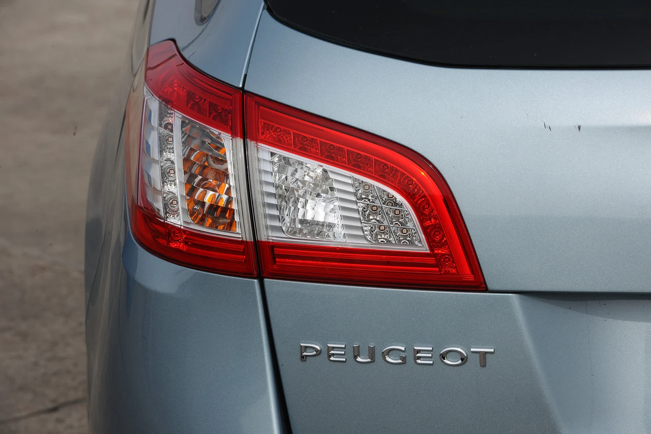 Peugeot 508 SW (2011-)