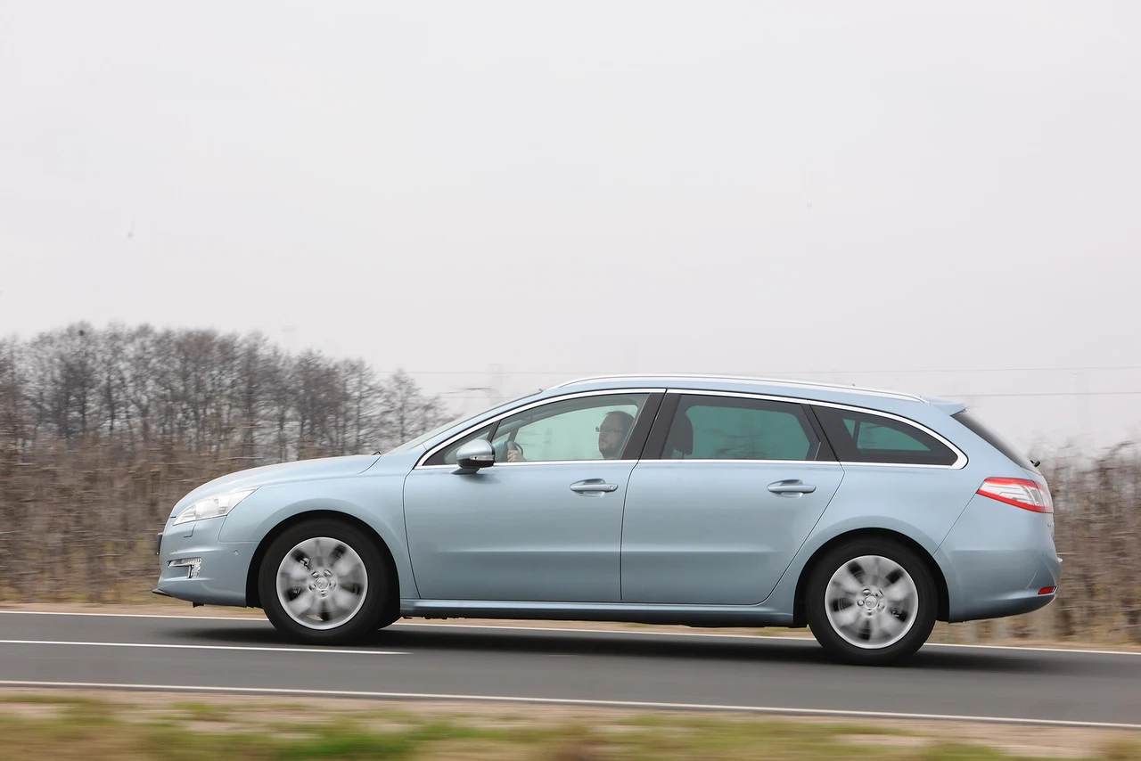 Peugeot 508 SW (2011-)