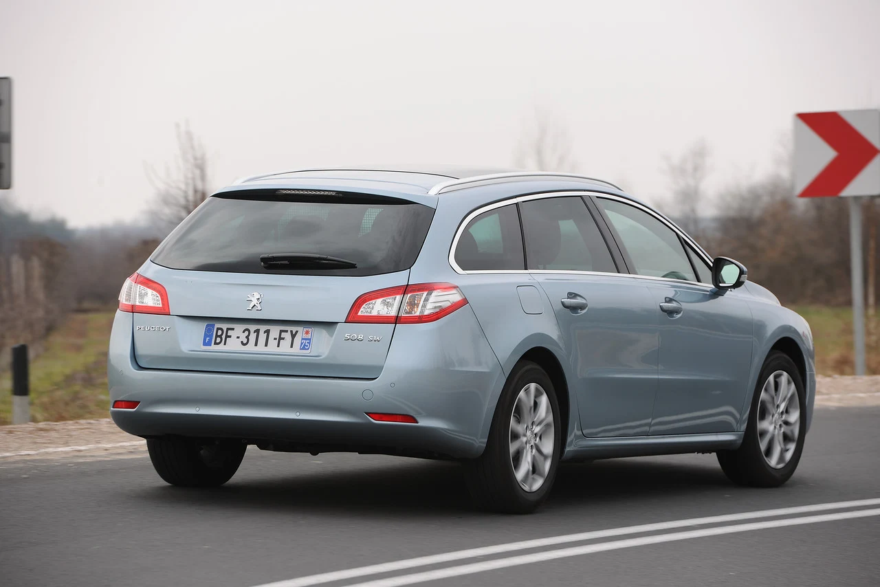 Peugeot 508 SW (2011-)