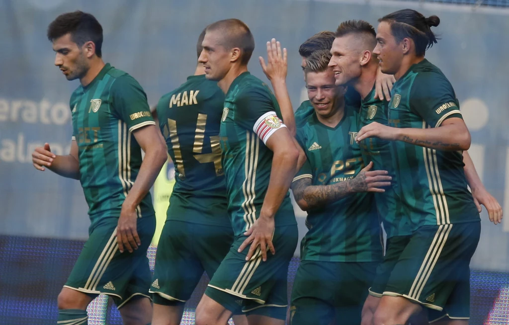 Piast Gliwice - Śląsk Wrocław 1-1 w meczu 4. kolejki Ekstraklasy Piast Gliwice - Śląsk Wrocław 1-1 w meczu 4. kolejki Ekstraklasy