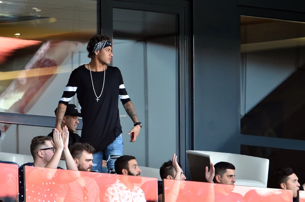 Czy Neymar kolejny mecz PSG będzie oglądał z trybun?