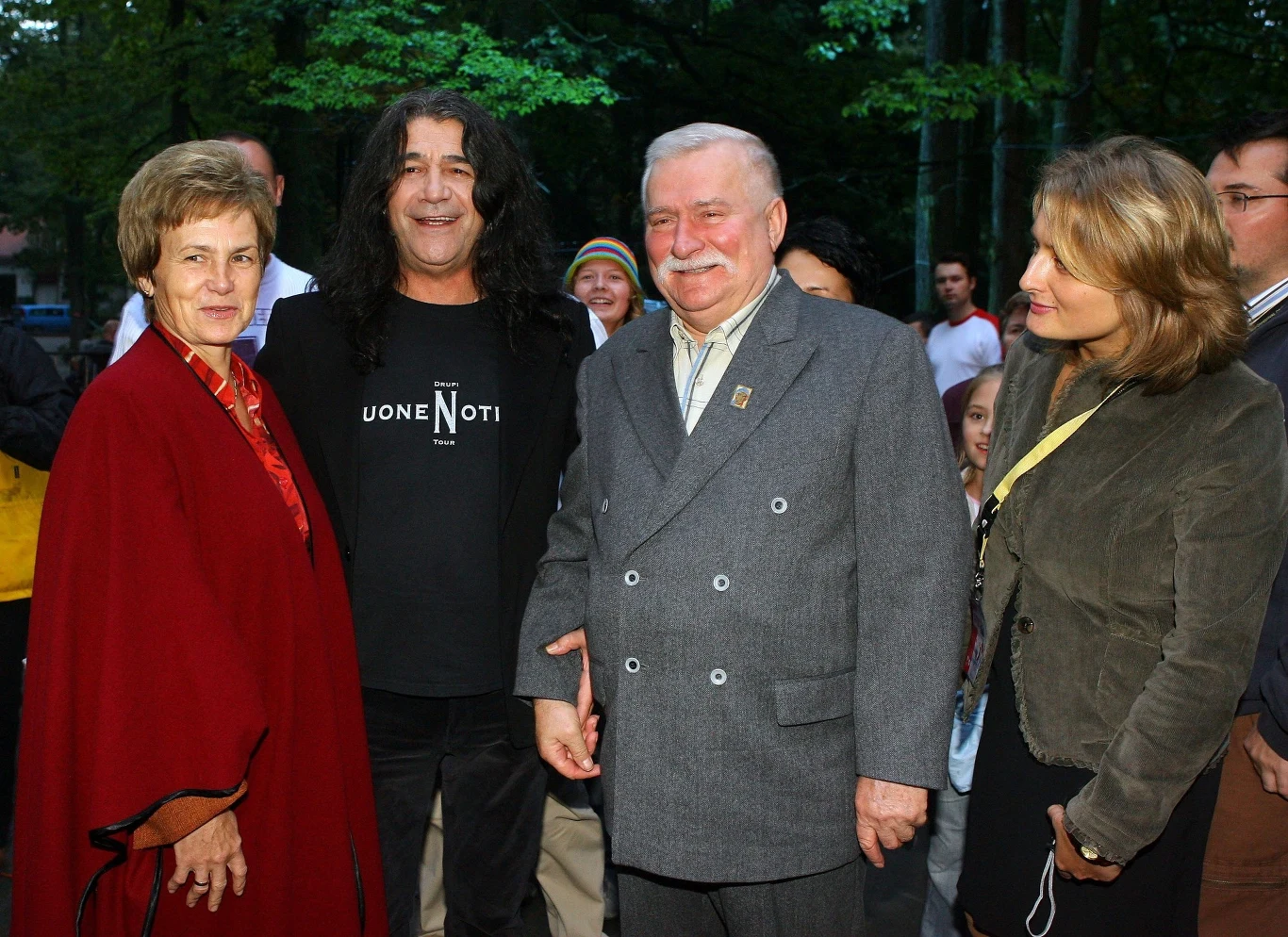 Polacy Drupiego znają z Festiwalu w Sopocie, gdzie wystąpił w 1978 roku. Wykonał tam piosenkę” "Sereno e" (na zdjęciu z Danutą Wałęsą i Lechem Wałęsą).