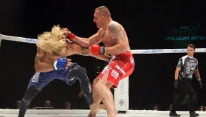 Marcin Naruszczka (z prawej) tu w walce z Mattem Horwichem na gali PLMMA 70