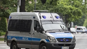 Policjanci w ciągu kilku godzin ustalili dane wszystkich uczestników wydarzenia (zdjęcie ilustracyjne)