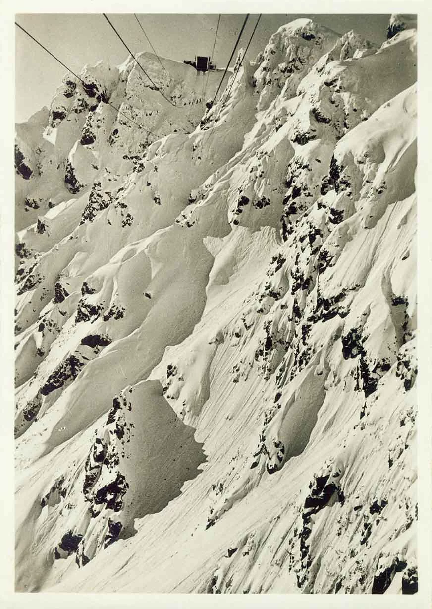 Tatry. Stoki Kasprowego, wyd. Książnica-Atlas, 1939 – z albumu „O tatrzańskich pocztówkach” wydanego nakładem Tatrzańskiego Parku Narodowego Tatry. Stoki Kasprowego, wyd. Książnica-Atlas, 1939 – z albumu „O tatrzańskich pocztówkach” wydanego nakładem Tatrzańskiego Parku Narodowego