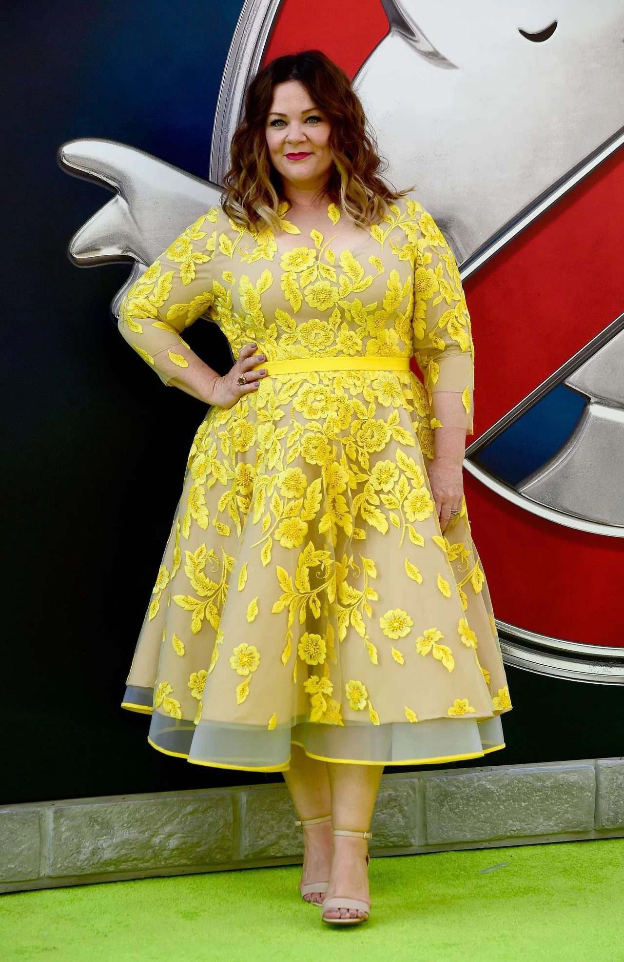 Tuż za podium uplasowała się Melissa McCarthy (18 mln dolarów). Konto komediowej aktorki wzbogaciło się w ostatnim czasie dzięki wpływom z występu w filmie "Ghostbusters. Łowcy duchów". 