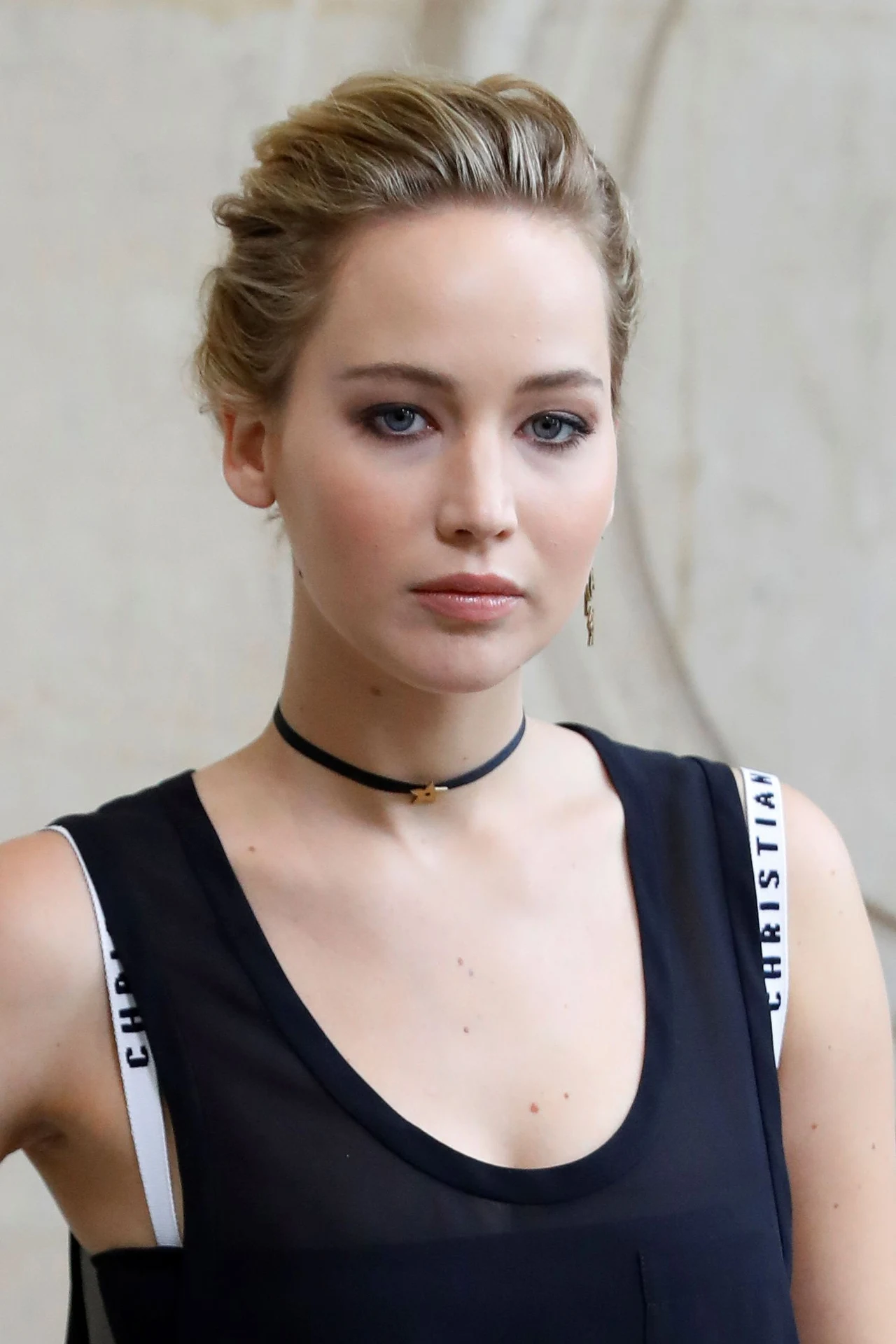 24 mln dol. w ciągu dwunastu miesięcy do końca czerwca zarobiła Jennifer Lawrence i to ona zdobyła trzecie miejsce. 27-letnia gwiazda, zdobywczyni Oscara za rolę w "Poradniku pozytywnego myślenia" (2012), zwyciężyła w tym rankingu w 2016 roku.