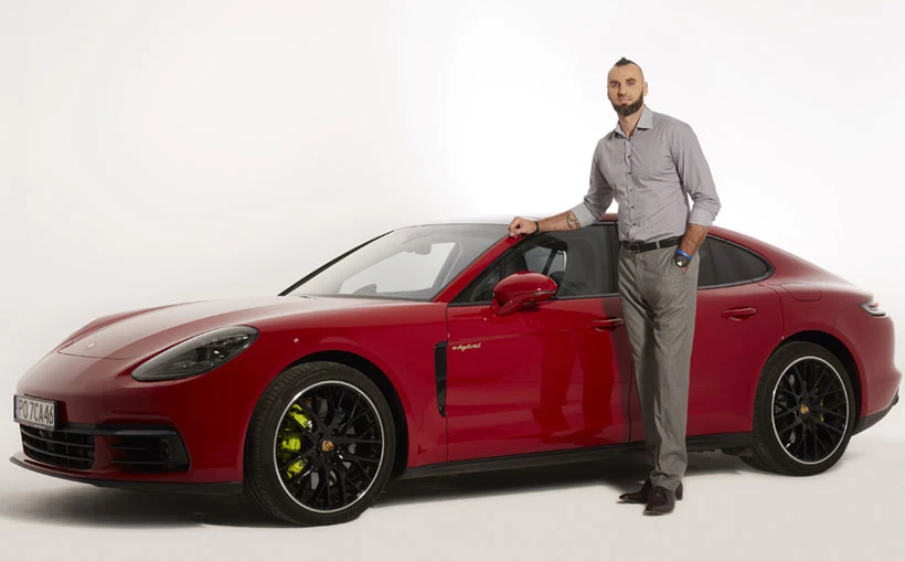 Marcin Gortat i panamera