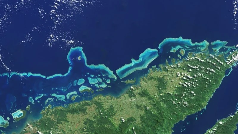 Wielka Rafa Koralowa widziana z kosmosu Wielka Rafa Koralowa widziana z kosmosu