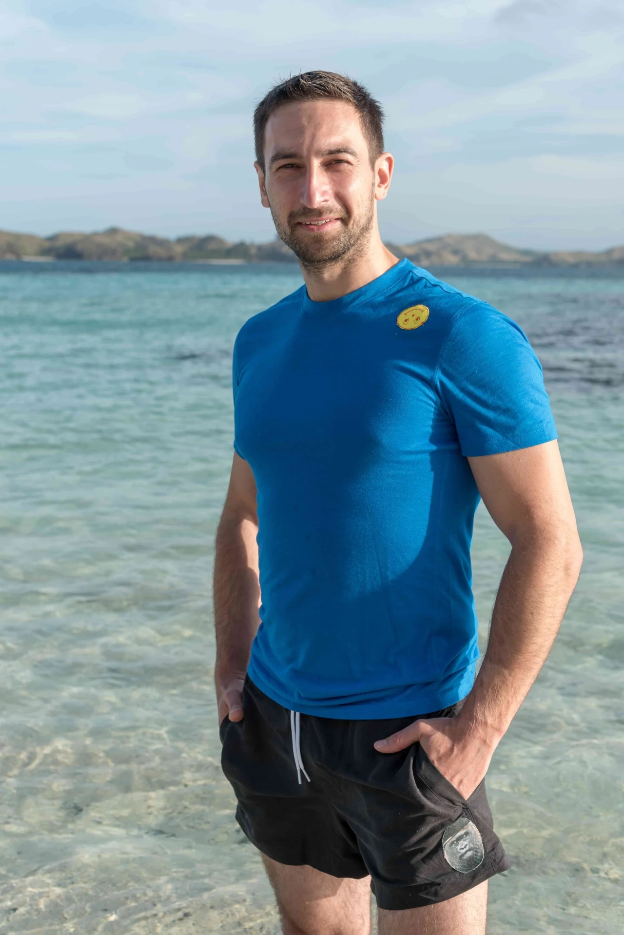 Piotr Krystkiewicz  31 – letni strażak ze Szczecina. Interesuje się sportem i motoryzacją. Jego pasją są szczególnie stare samochody, które lubi odrestaurowywać.  O sobie mówi - odważny, szczery i skromny. Przebiegł już kilka razy trasę maratonu. Poza bieganiem trenuje kalistenikę, crossfit oraz piłkę nożną.