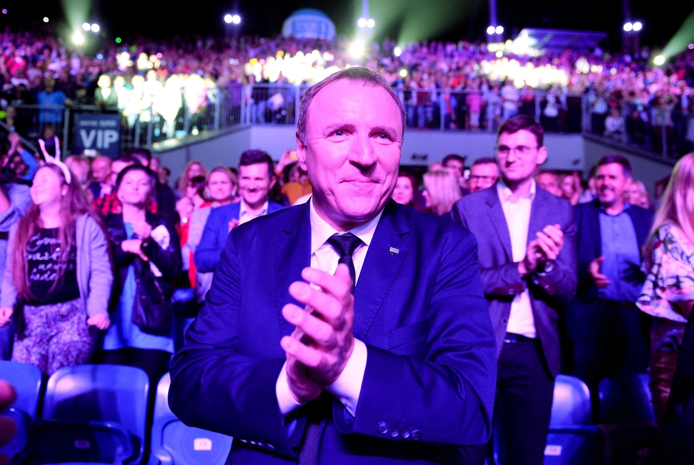 19 sierpnia w kieleckim amfiteatrze Kadzielnia odbył się koncert pt. "Gwiazdy Letniego Nieba", który zorganizowany został przez TVP i władze miasta. Wystąpili m.in. Feel, Natalia Kukulska, Lombardi Kasia Moś. Zobacz zdjęcia!