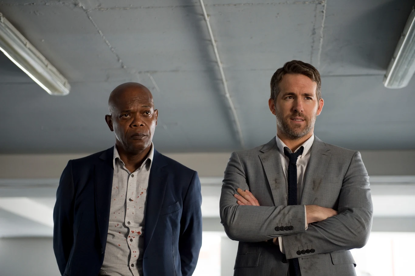 Samuel L. Jackson i Ryan Reynolds w scenie z filmu "Bodyguard zawodowiec" Samuel L. Jackson i Ryan Reynolds w scenie z filmu "Bodyguard zawodowiec"