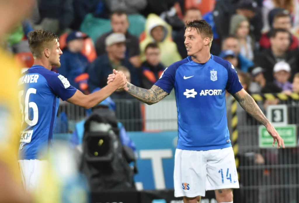 Zawodnicy Lecha Poznań Emir Dilaver i Nicki Bille Nielsen (P) Zawodnicy Lecha Poznań Emir Dilaver i Nicki Bille Nielsen (P)