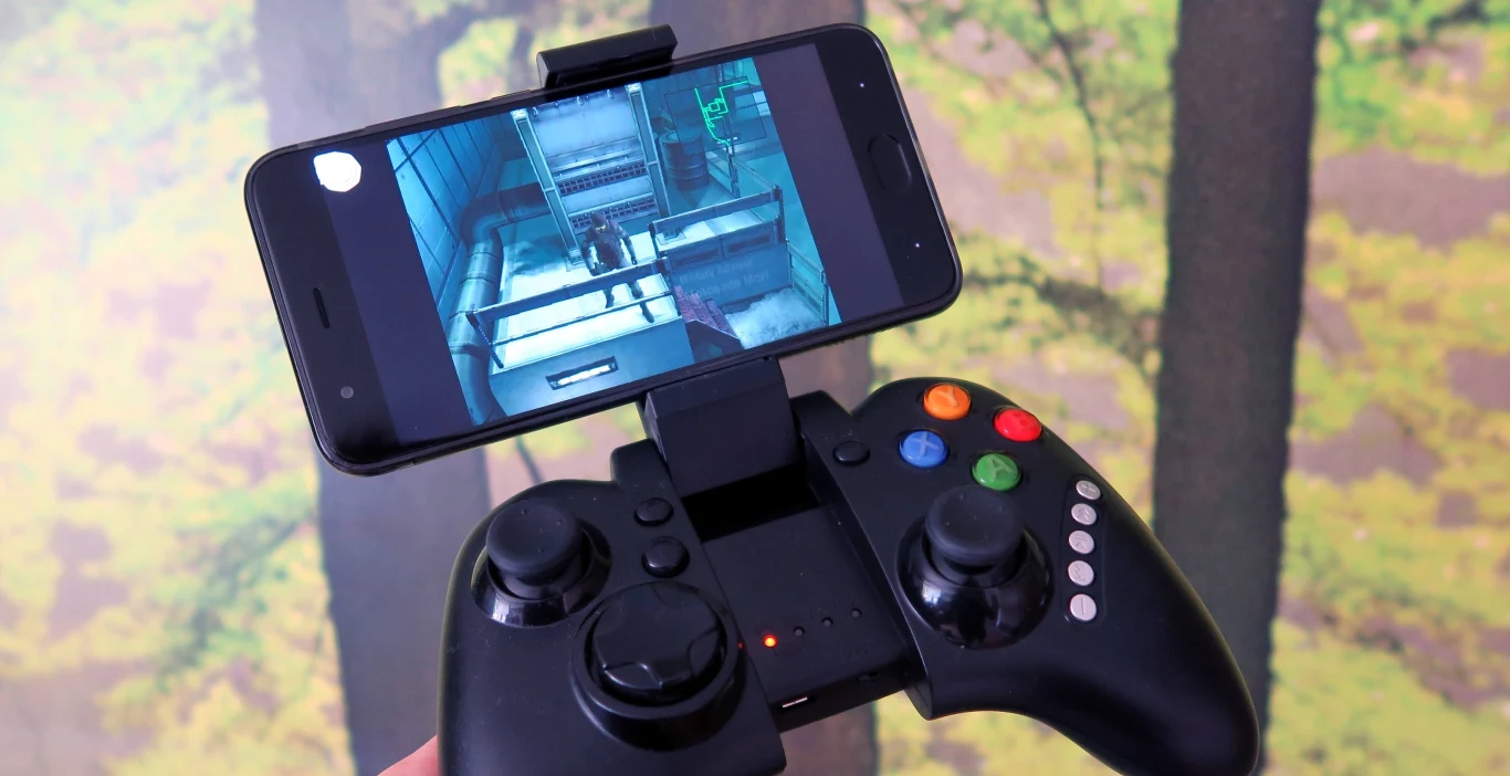 Mi6 jest na tyle mocny, że bez problemu poradzi sobie np. z emulacją konsol z pierwszej połowy minionej dekady Mi6 jest na tyle mocny, że bez problemu poradzi sobie np. z emulacją konsol z pierwszej połowy minionej dekady