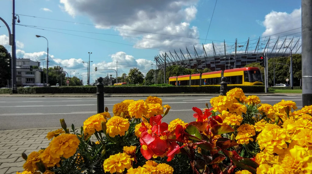 Widok na Stadion PGE Narodowy z Ronda Waszyngtona