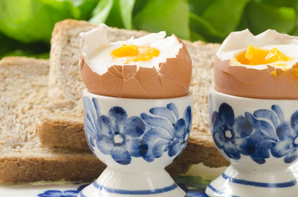 Gotowane jajka są idealną propozycją śniadaniową