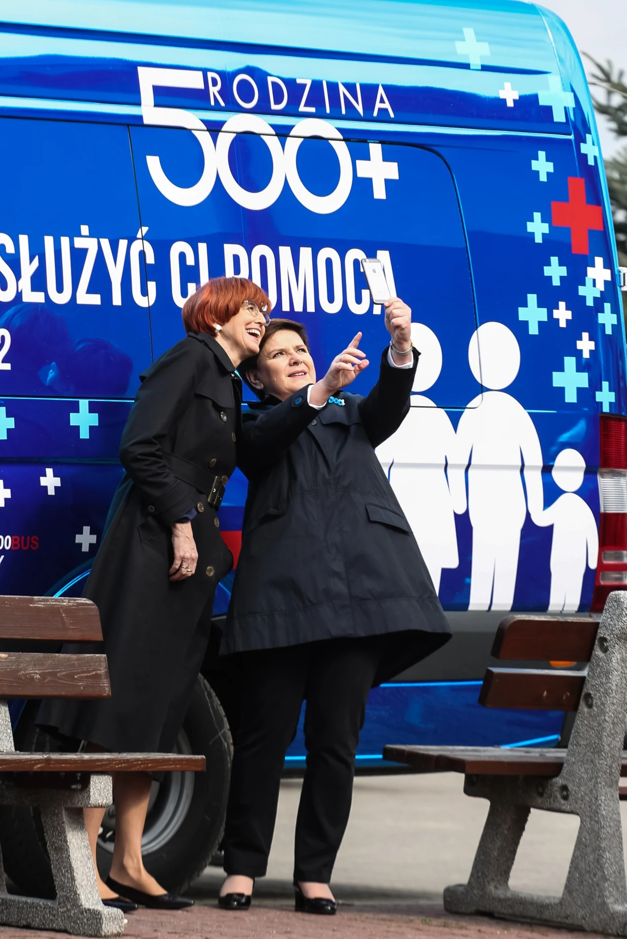 Może odpowiedź zna Beata Szydło?