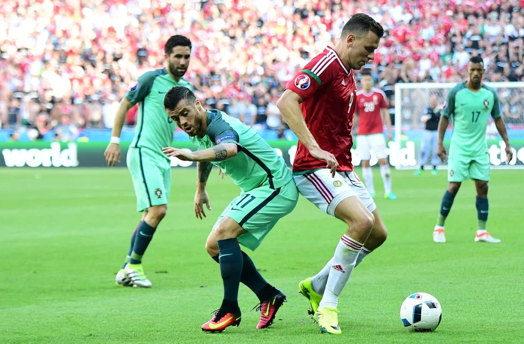 Vieirinha (z lewej) podczas meczu z Węgrami na Euro 2016 Vieirinha (z lewej) podczas meczu z Węgrami na Euro 2016