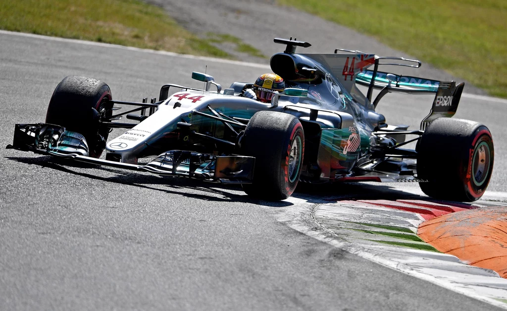 Lewis Hamilton na torze Monza