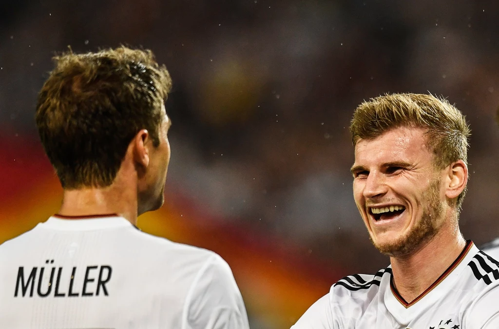 Thomas Mueller i Tim Werner z reprezentacji Niemiec