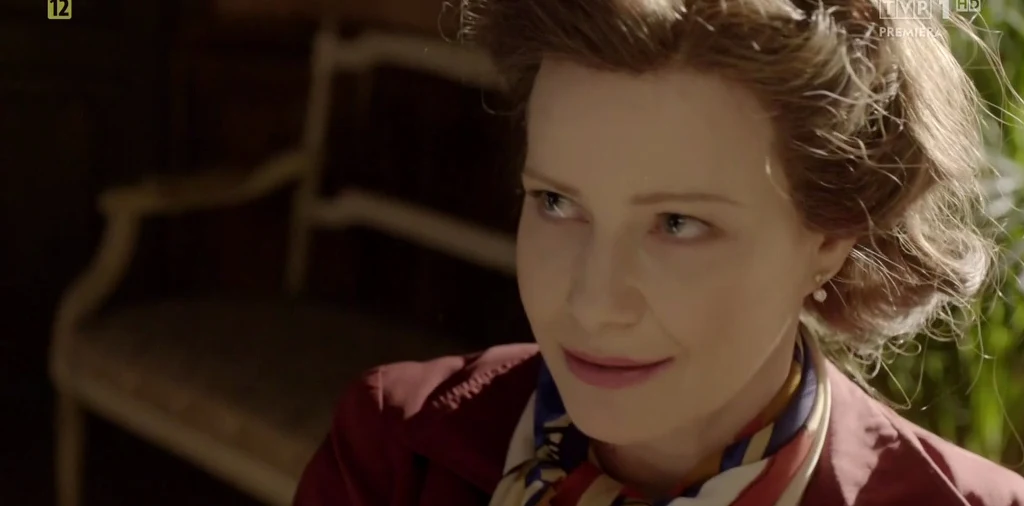 Małgorzata Kożuchowska jako Krystyna Skarbek