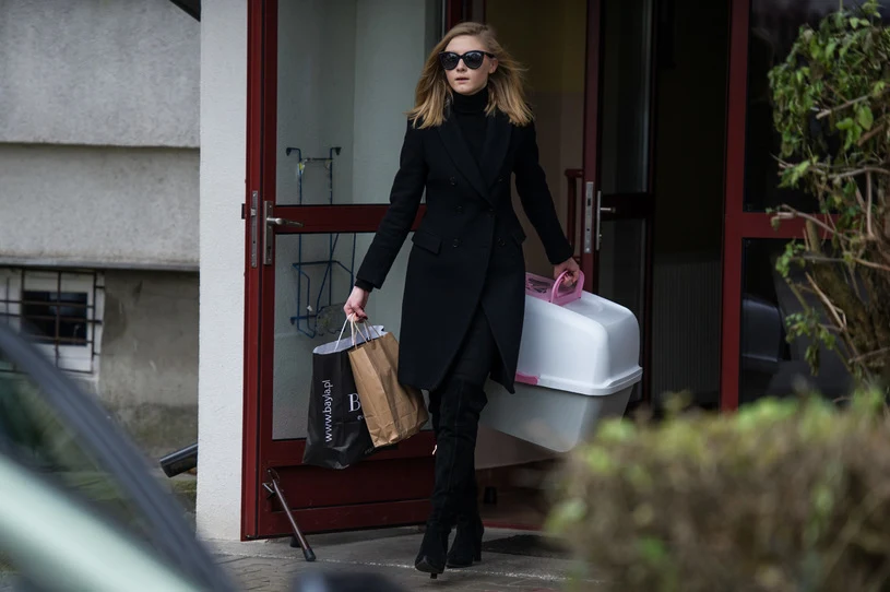 Kinga Duda z kotką Cinką Kinga Duda z kotką Cinką