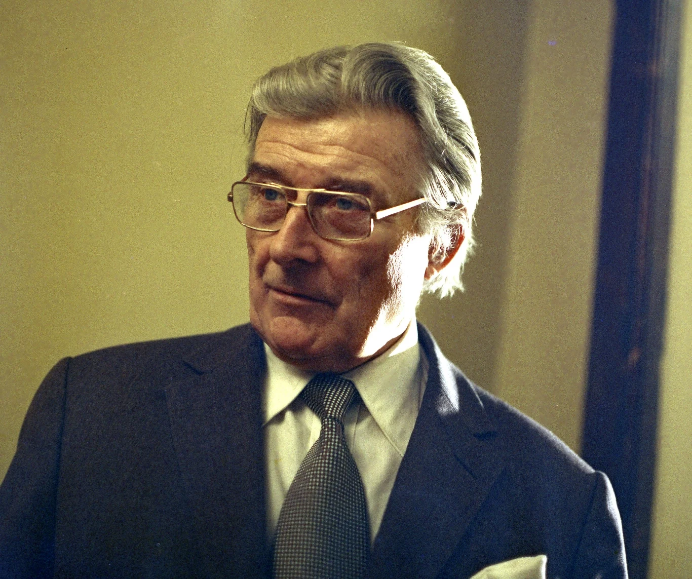 Andrzej Szalawski w filmie "Obok" (1979)