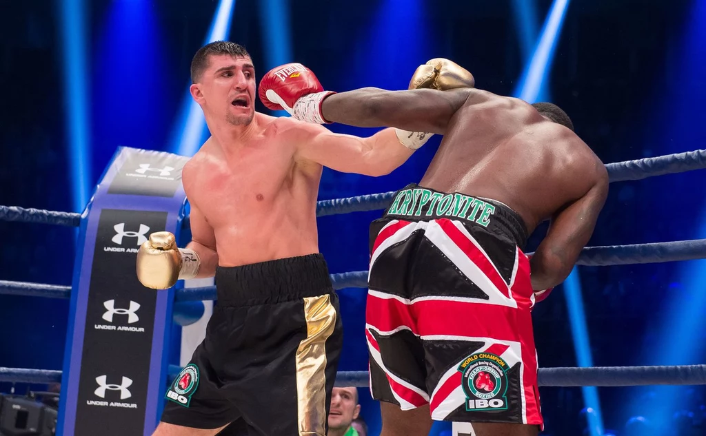 Marco Huck (z lewej)