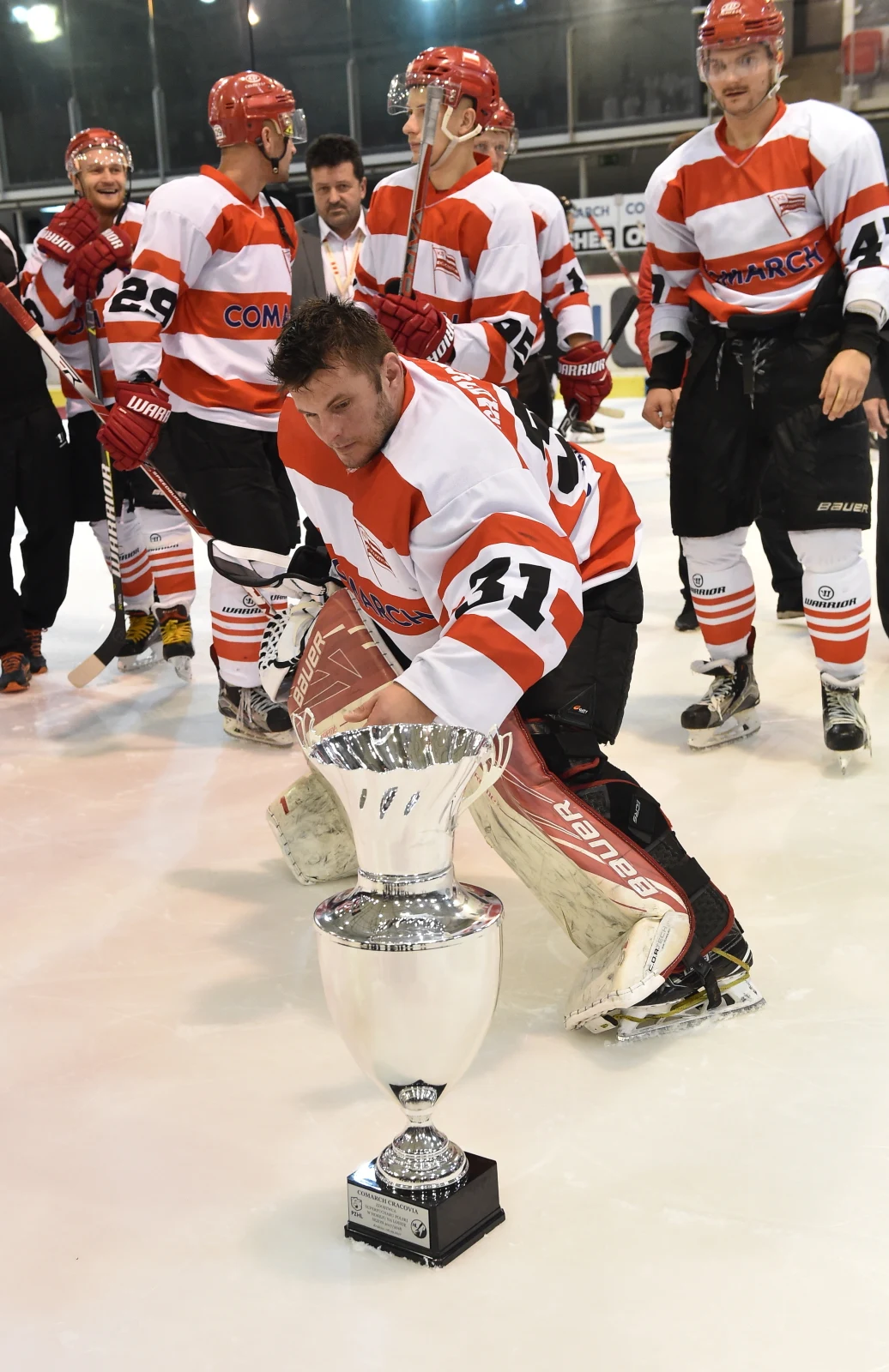 Rafał Radziszewski z pucharem