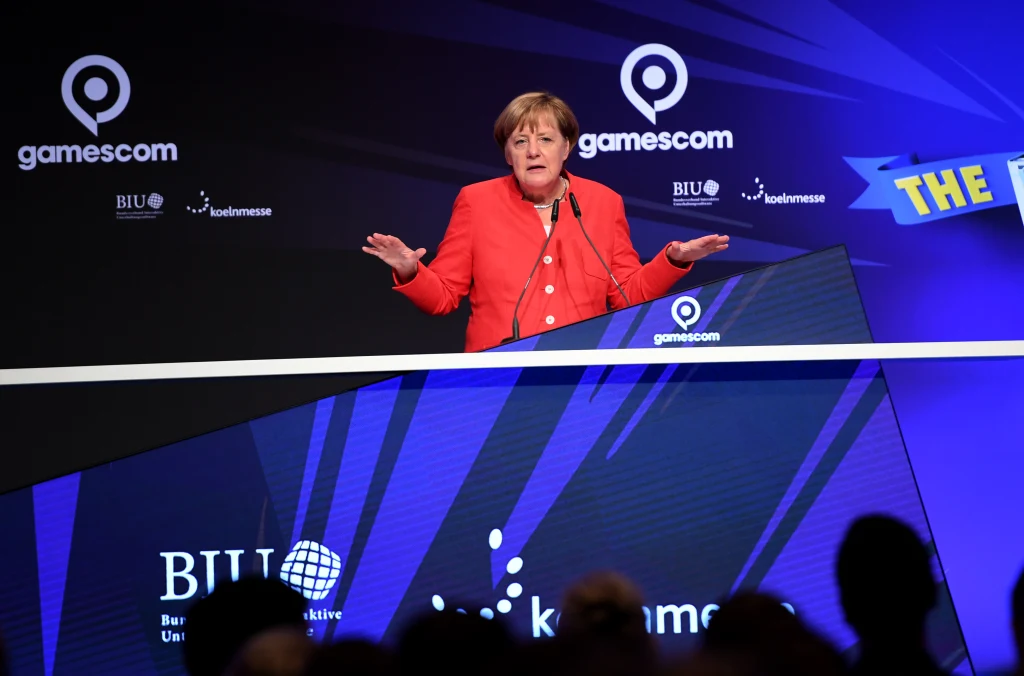 Wizyta Angeli Merkel na targach Gamescom 2017