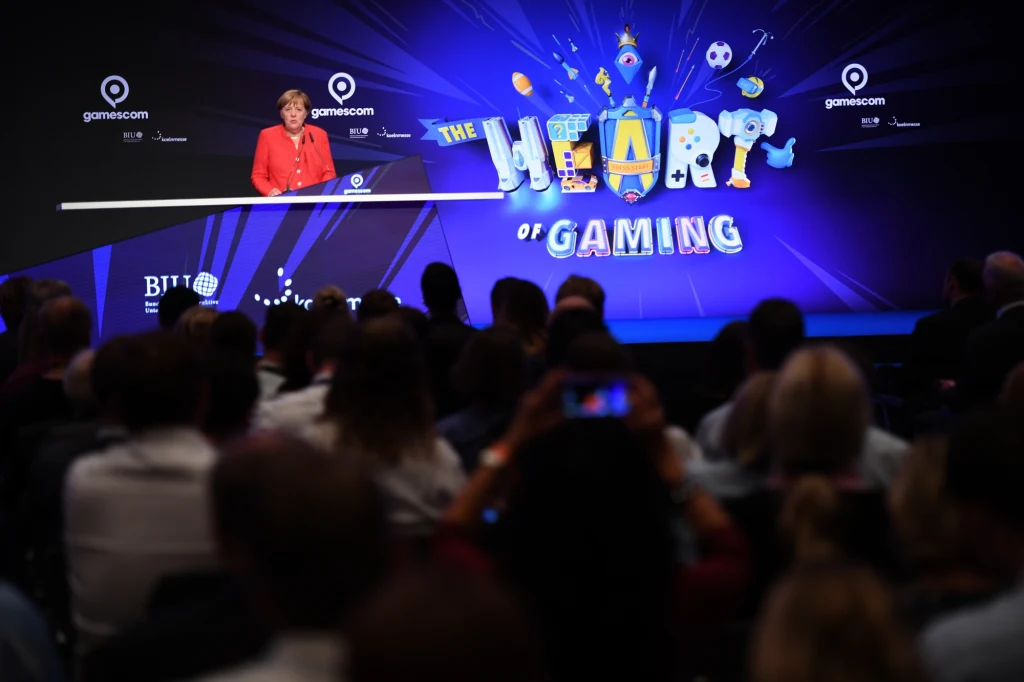 Wizyta Angeli Merkel na targach Gamescom 2017