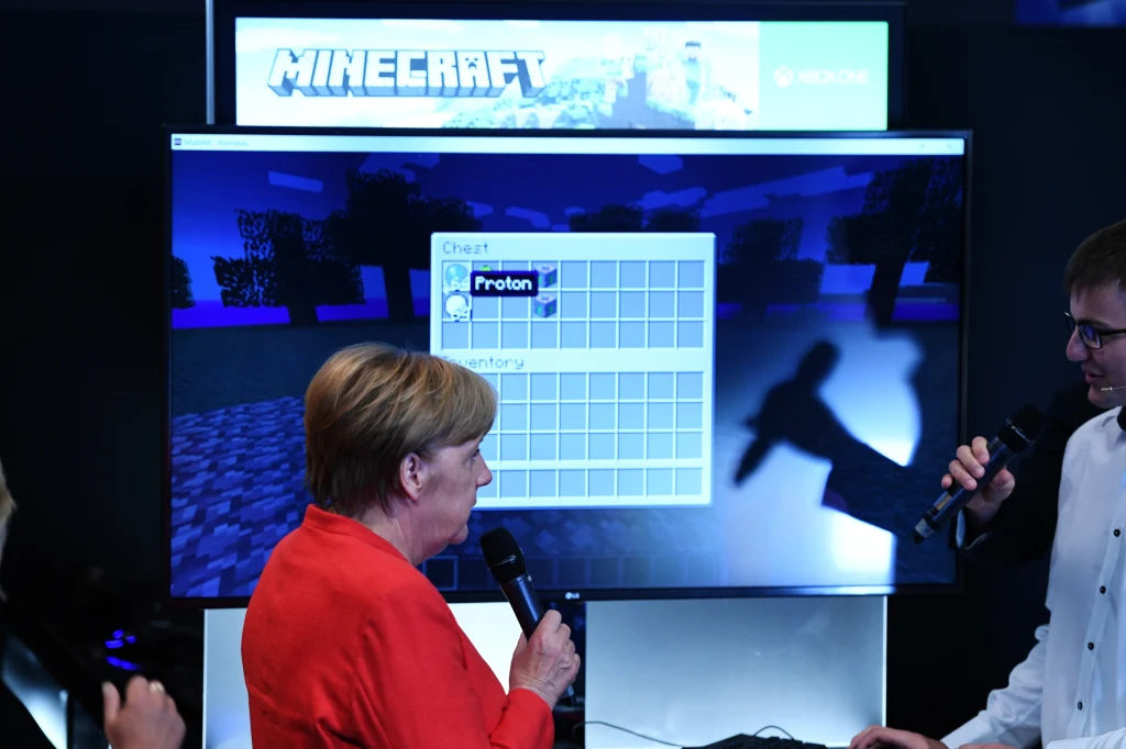 Wizyta Angeli Merkel na targach Gamescom 2017