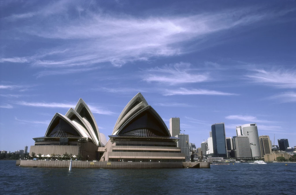 Sztuczne rafy koralowe powstaną w pobliżu opery w Sydney