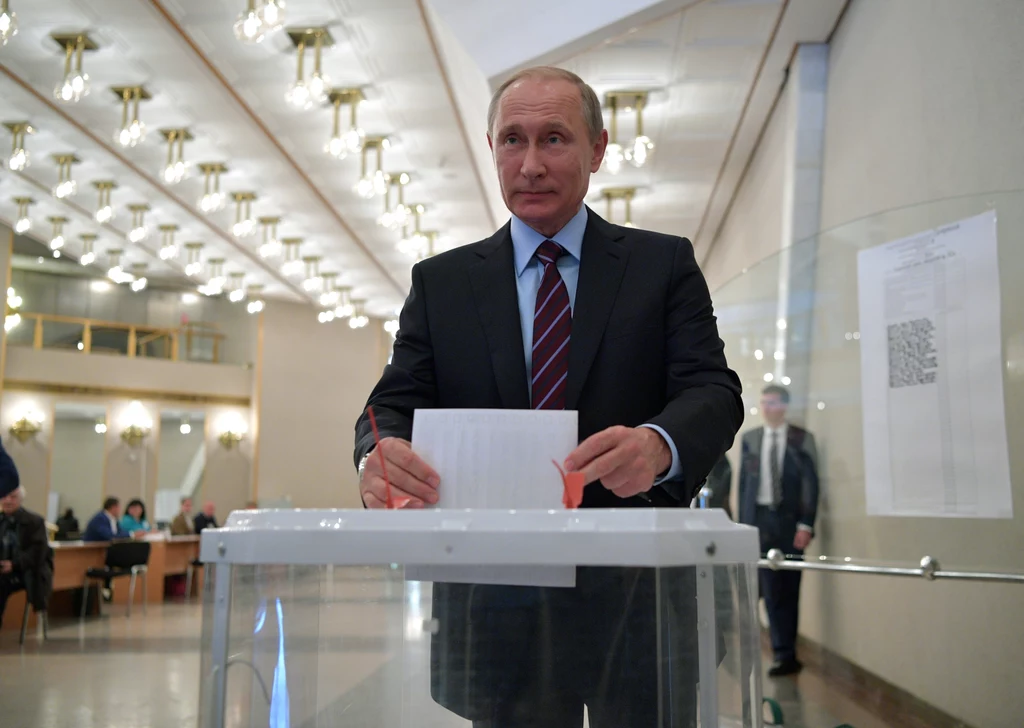 Władimir Putin oddał głos Władimir Putin oddał głos