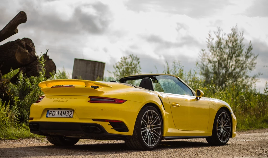 Porsche 911 Turbo S Cabriolet