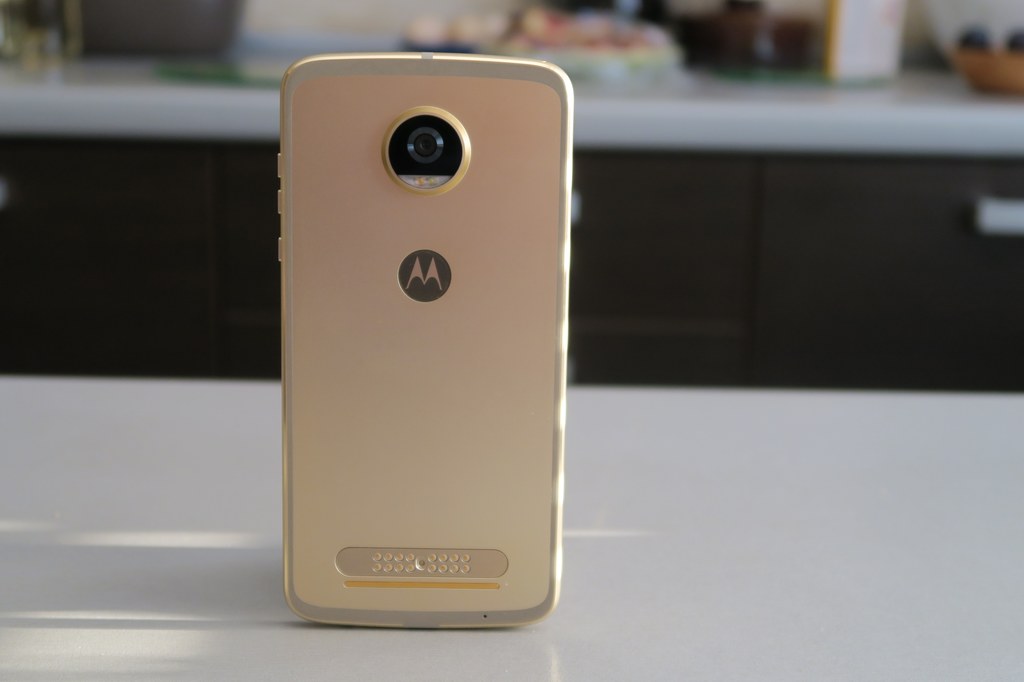 Motorola zaktualizuje 10 modeli, w tym Moto Z2 Play