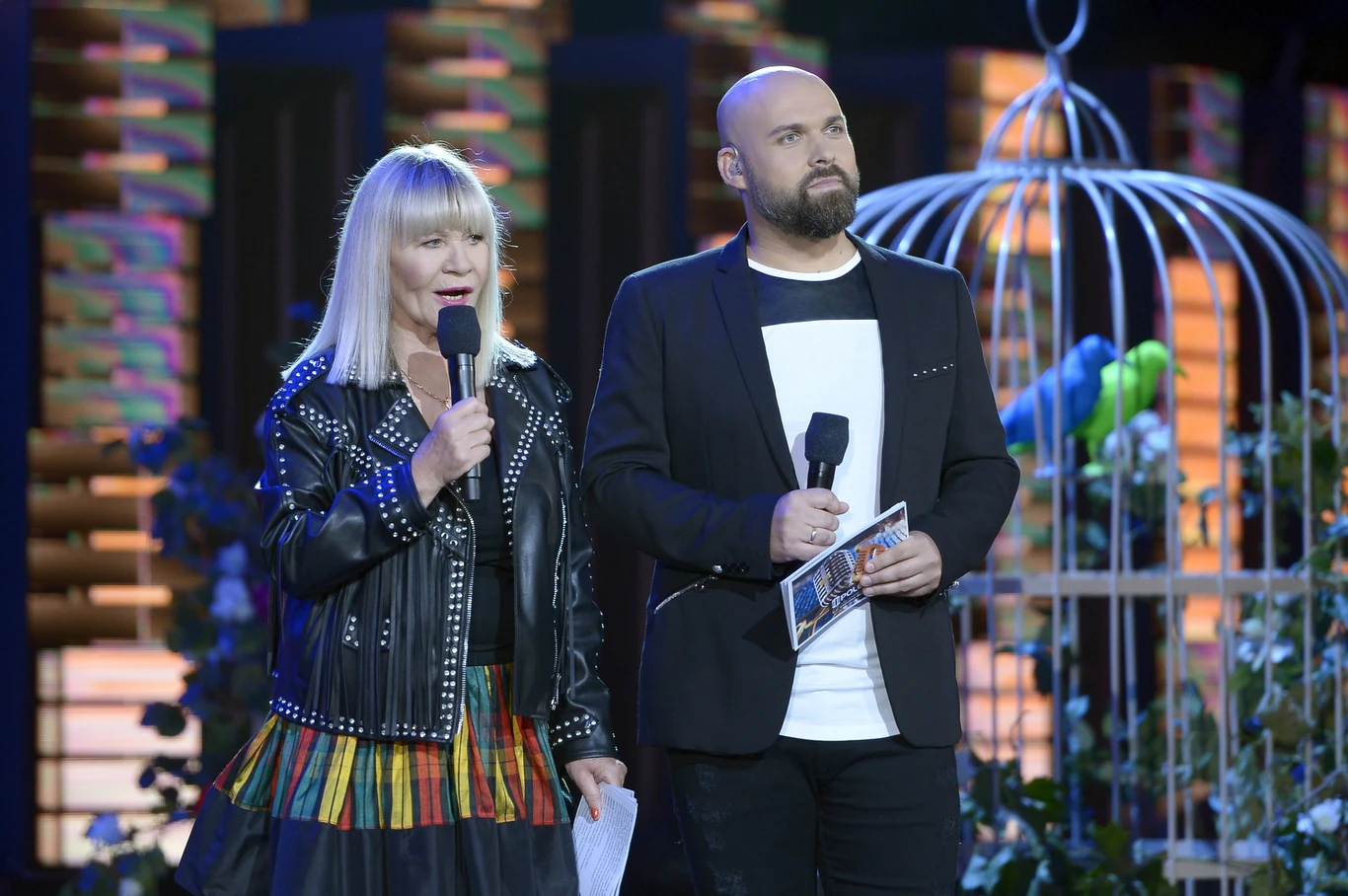 Duet prowadzących: Maria Szabłowska i Marcin Kusy. "Taki koncert zdarza się raz na 50 lat" - komentowali. Duet prowadzących: Maria Szabłowska i Marcin Kusy. "Taki koncert zdarza się raz na 50 lat" - komentowali.