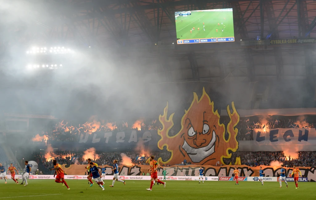 Oprawa kibiców Lecha Poznań Oprawa kibiców Lecha Poznań