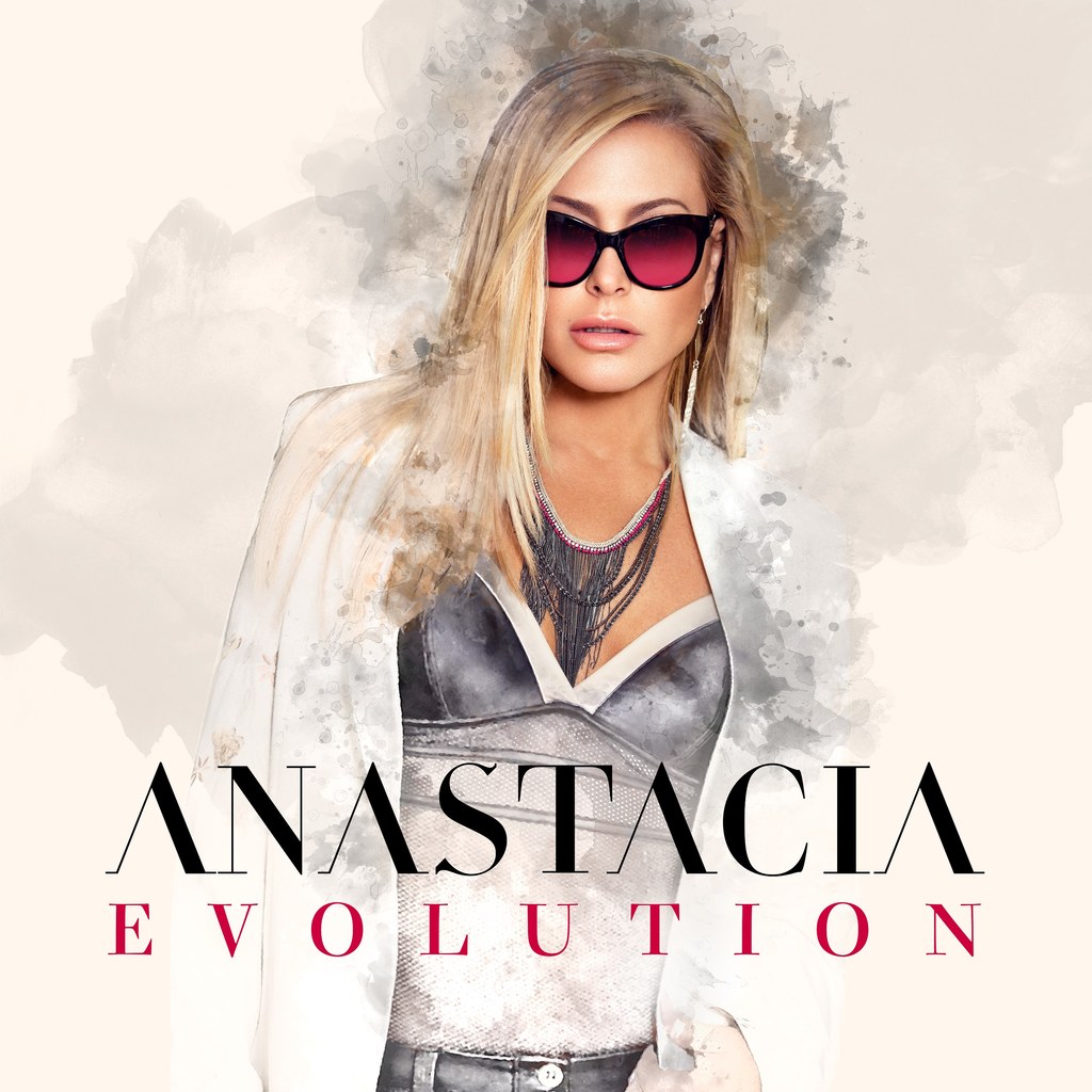 Anastacia na okładce płyty "Evolution"