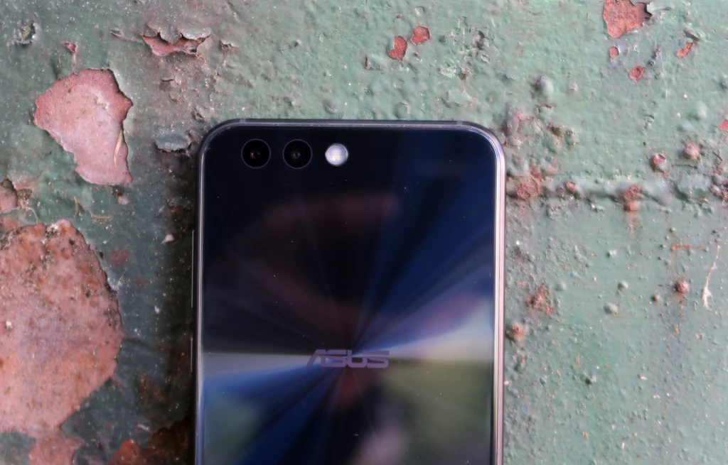 Asus Zenfone 4